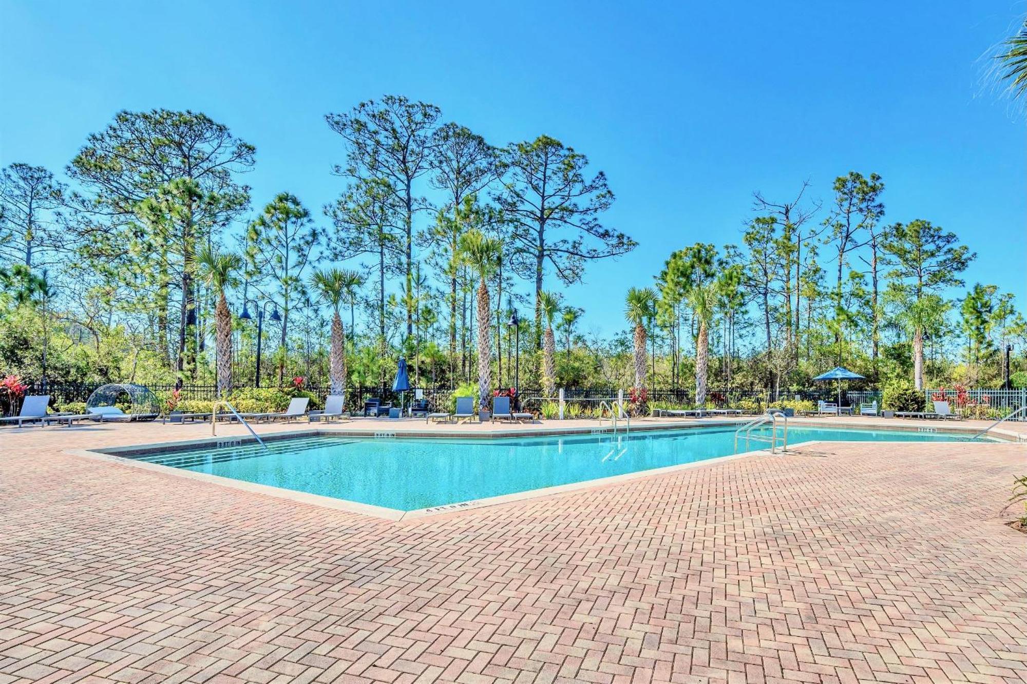 Luxury 2Br Condo - Pool & Hot Tub - Near Disney Орландо Экстерьер фото