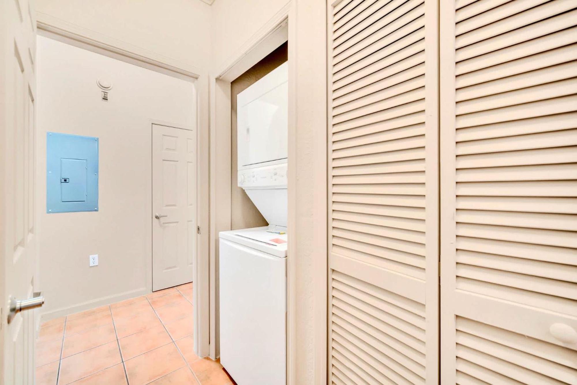 Luxury 2Br Condo - Pool & Hot Tub - Near Disney Орландо Экстерьер фото