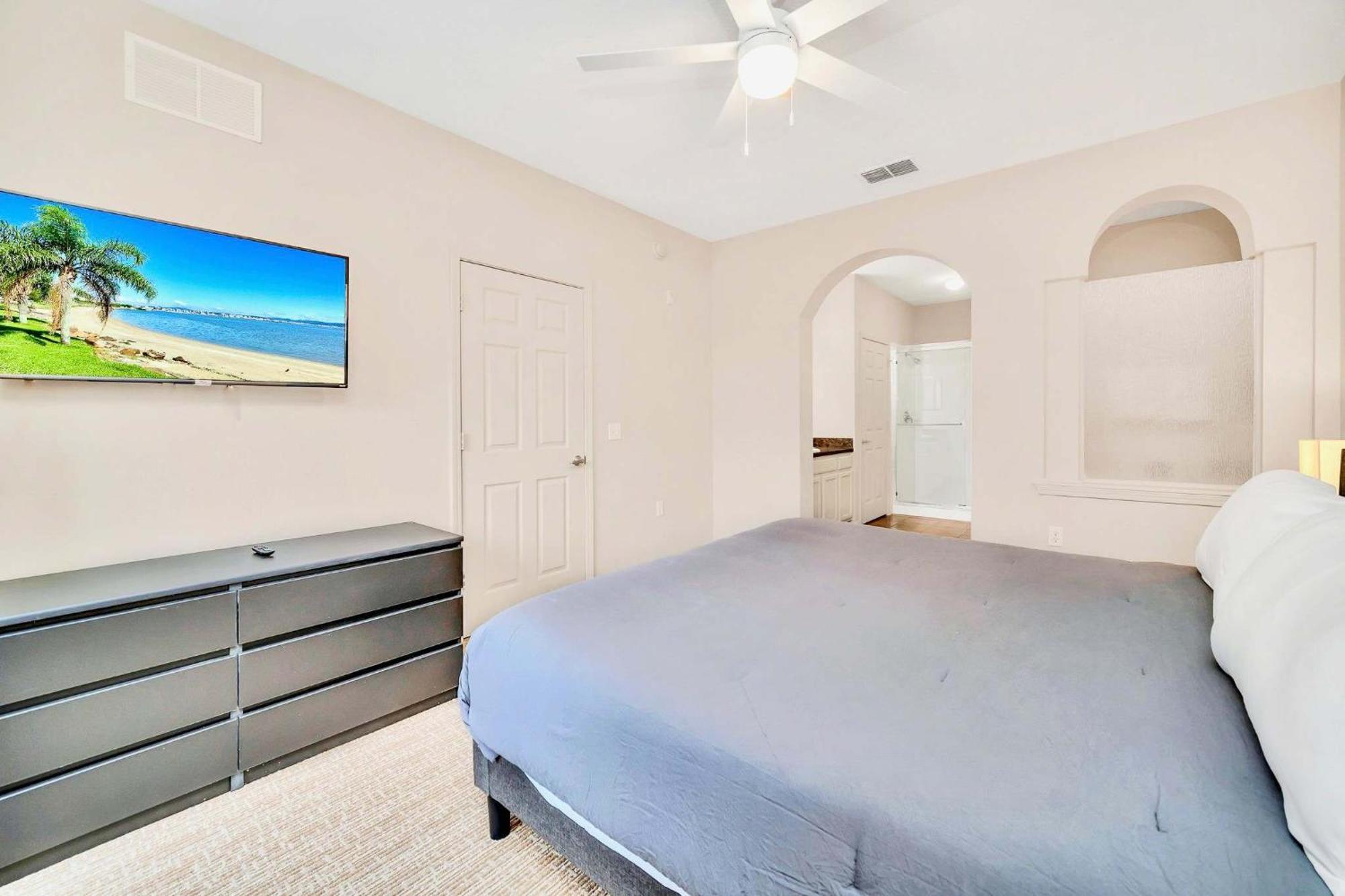 Luxury 2Br Condo - Pool & Hot Tub - Near Disney Орландо Экстерьер фото